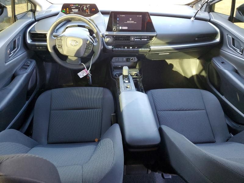 2024 Toyota Prius le