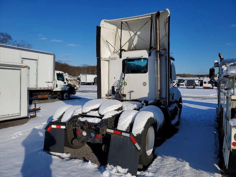 2016 Volvo VNL Semi Truck