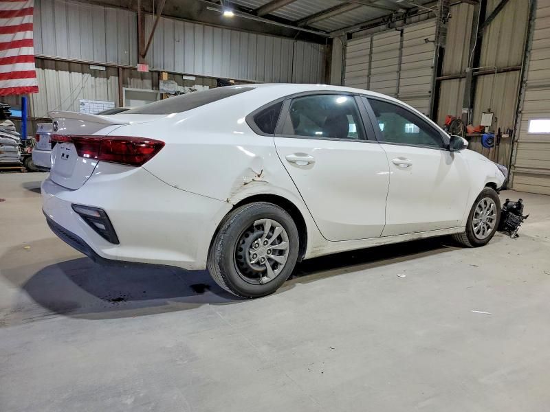 2021 KIA Forte fe