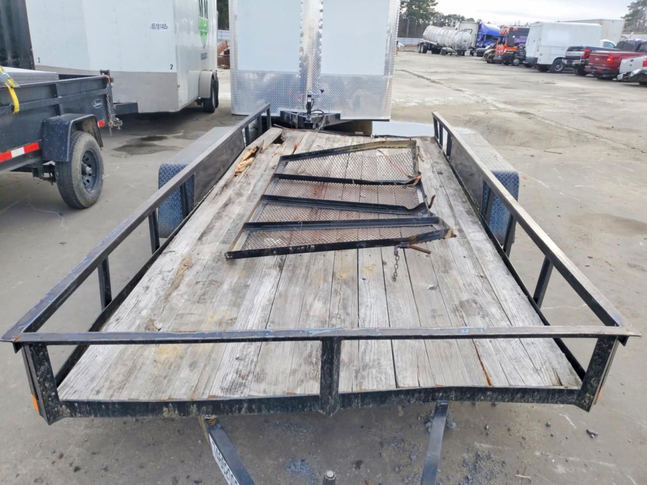 2000 Comb Utility Trailer