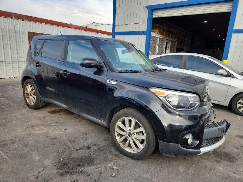 2017 KIA Soul +