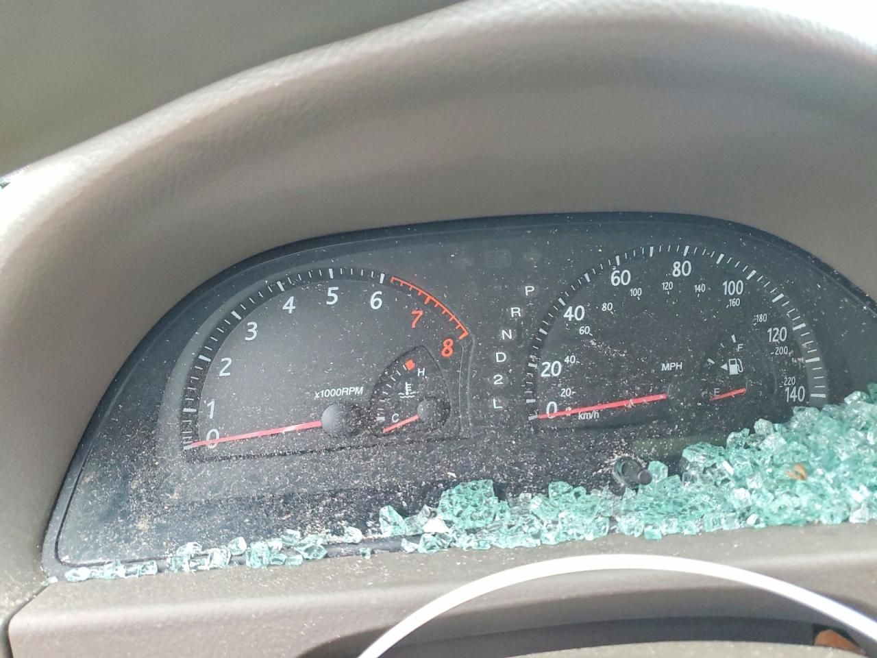 2004 Toyota Camry le