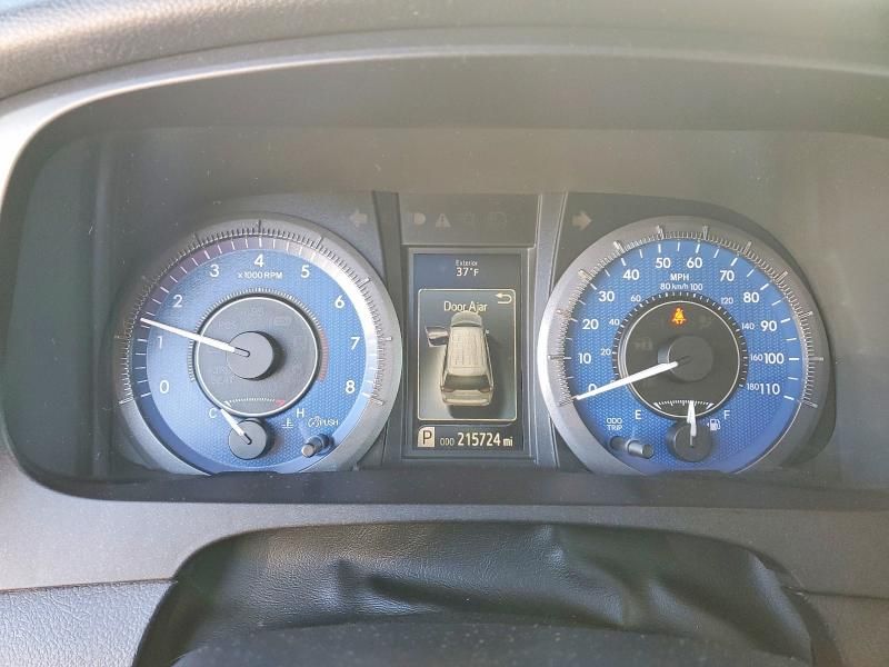 2015 Toyota Sienna xle