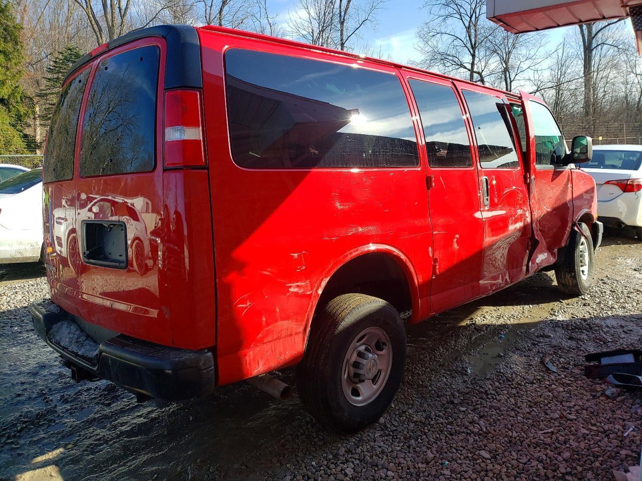 2023 Chevrolet Express G2500 LS