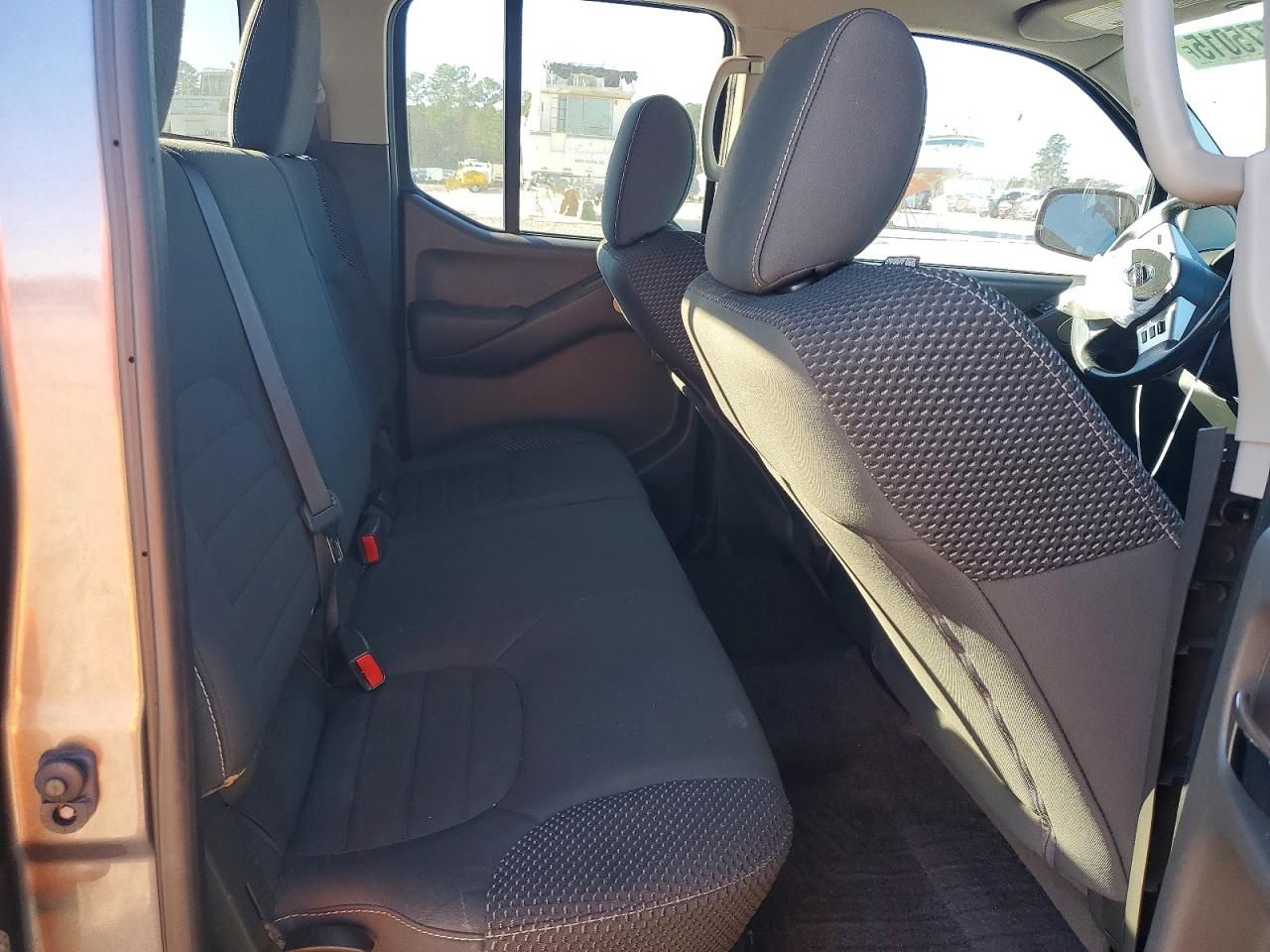 2018 Nissan Frontier s