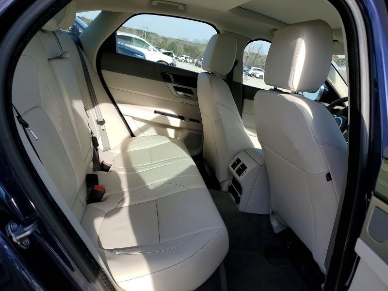 2016 Jaguar Xf Premium