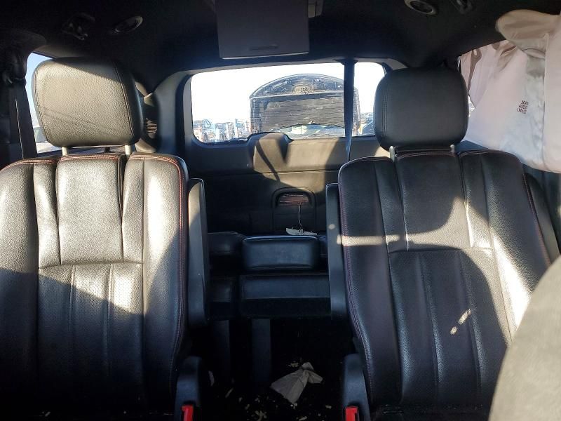 2015 Dodge Grand Caravan R/T