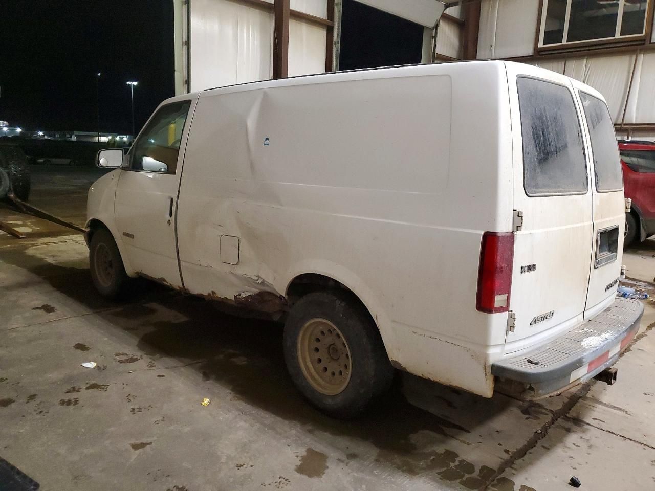 2002 Chevrolet Astro