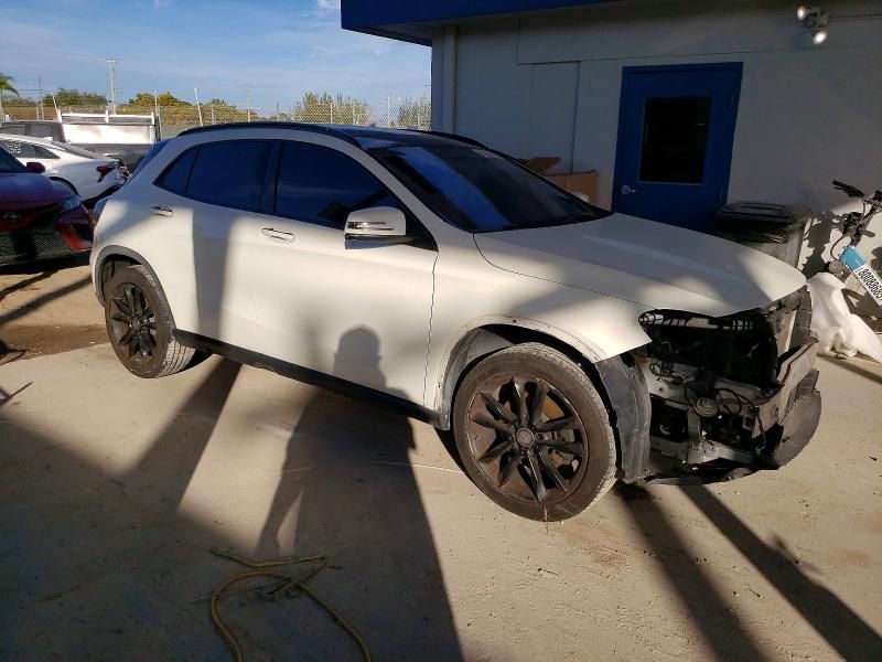 2017 Mercedes-Benz Gla 250