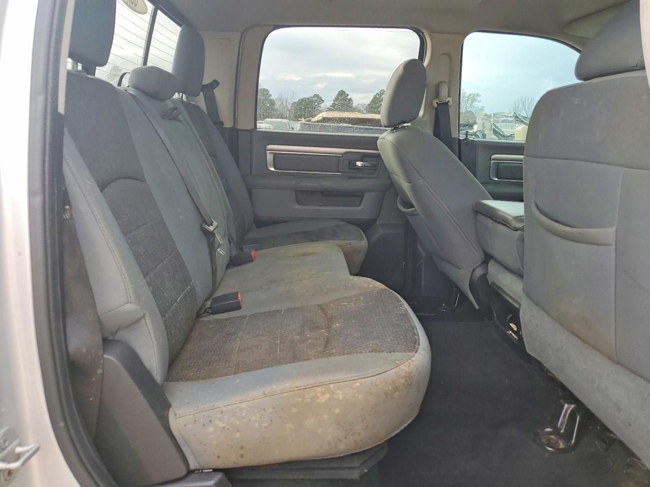 2013 Dodge RAM 1500 SLT