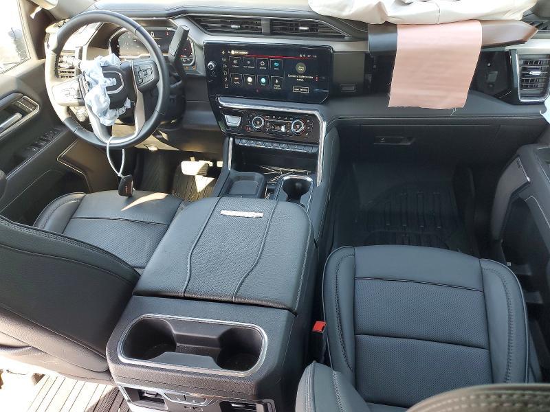 2025 GMC Sierra K2500 Denali