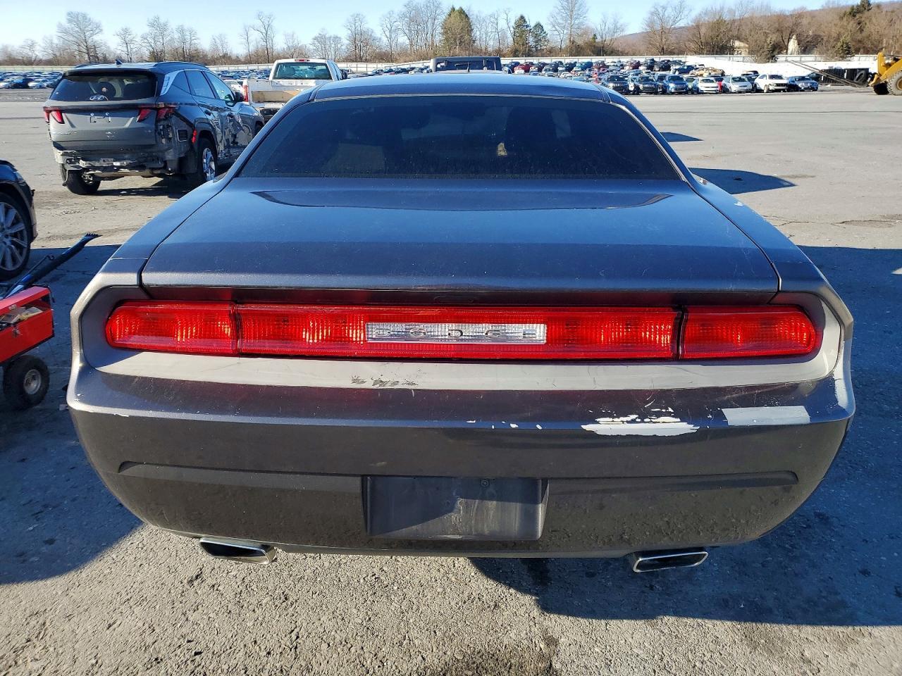 2013 Dodge Challenger sxt