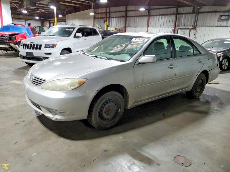 2006 Toyota Camry le