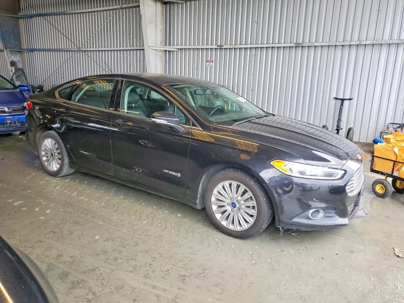2014 Ford Fusion se Hybrid