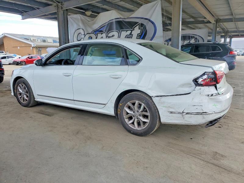2017 Volkswagen Passat s