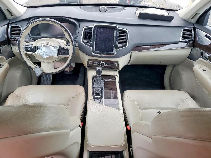 2017 Volvo Xc90 T6