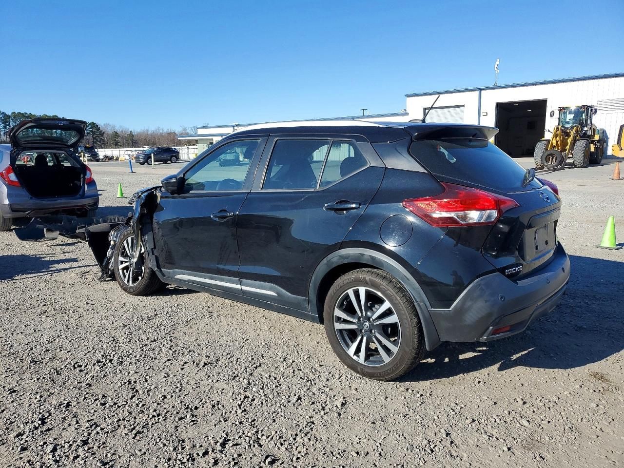 2020 Nissan Kicks sr