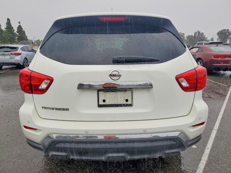 2019 Nissan Pathfinder s