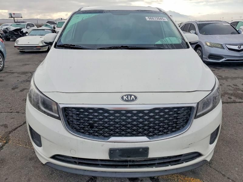 2016 KIA Sedona lx