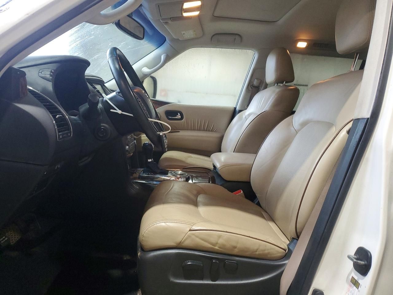 2017 Nissan Armada sv