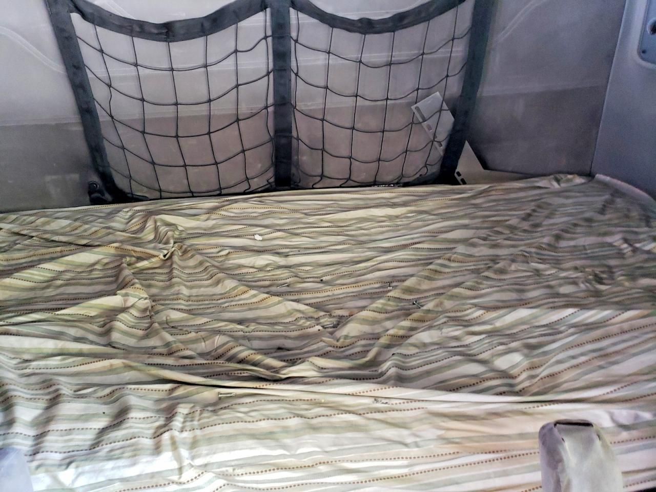 2004 Freightliner Columbia 120 Semi Truck