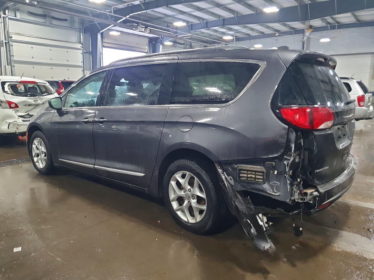 2020 Chrysler Pacifica Touring l Plus