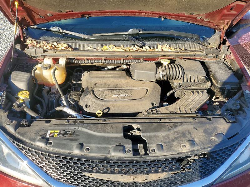 2017 Chrysler Pacifica Touring l