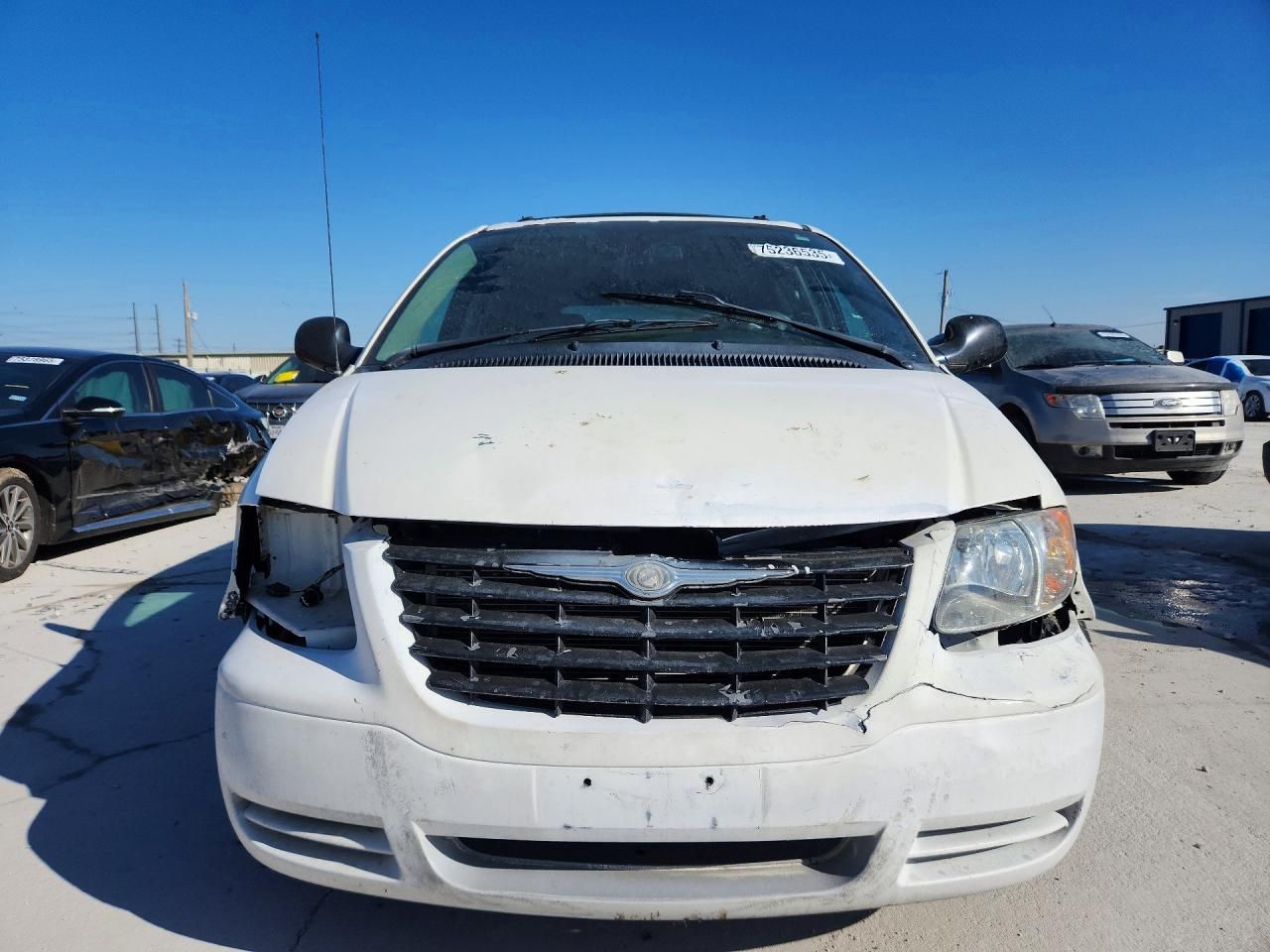 2006 Chrysler Town & Country