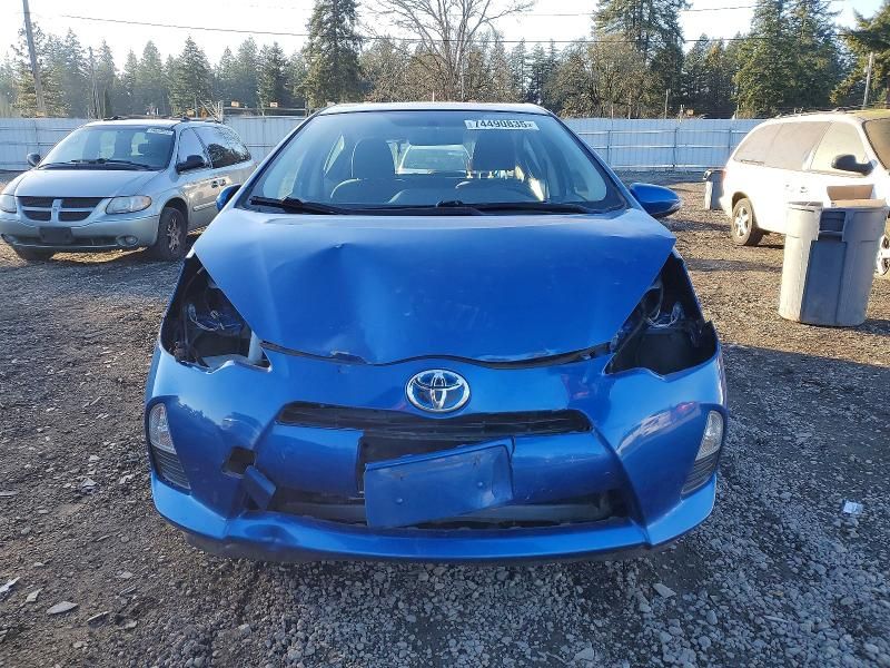 2014 Toyota Prius c