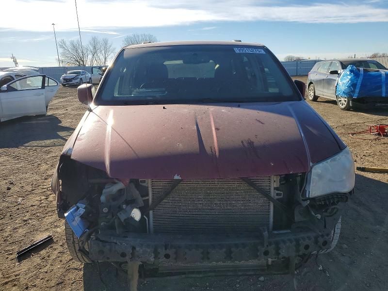2014 Chrysler Town & Country Touring