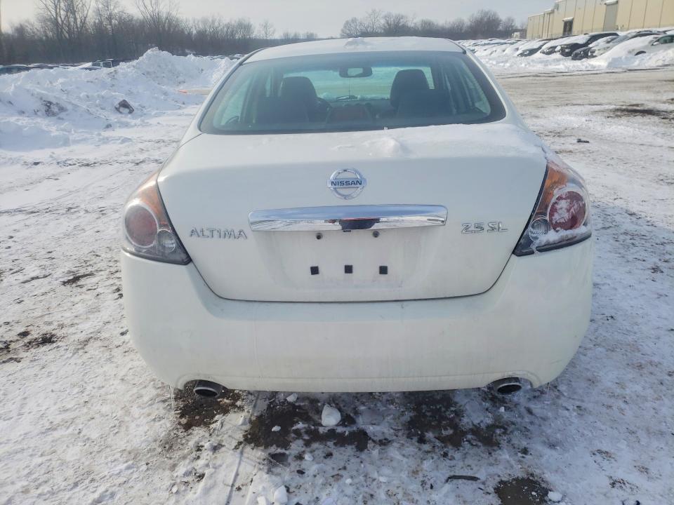 2011 Nissan Altima Base