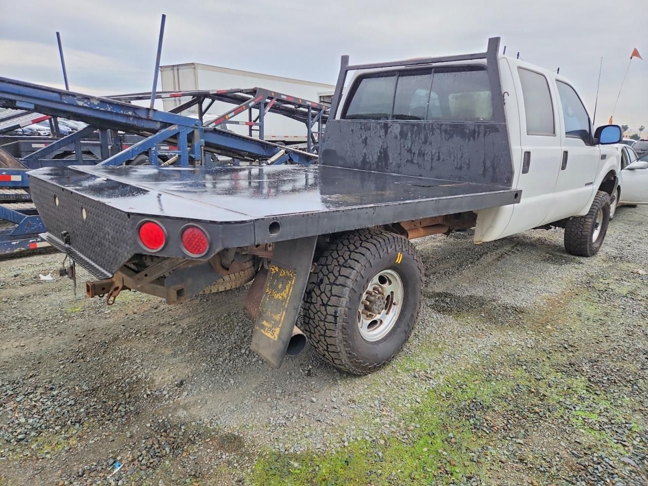 1999 Ford F350 Super Duty Flatbed Truck