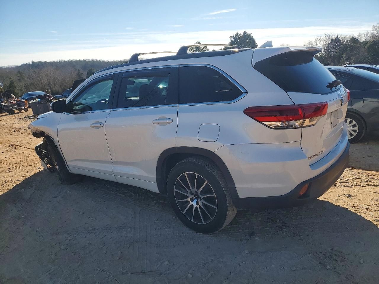 2018 Toyota Highlander se