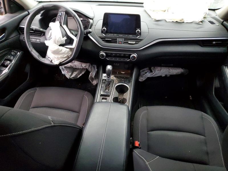 2022 Nissan Altima sv
