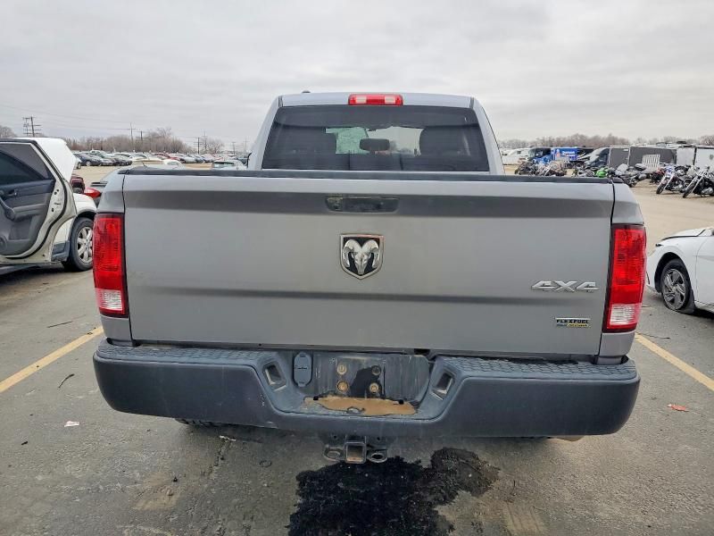 2019 Dodge Ram 1500 Classic Tradesman 4X4 6'4 box