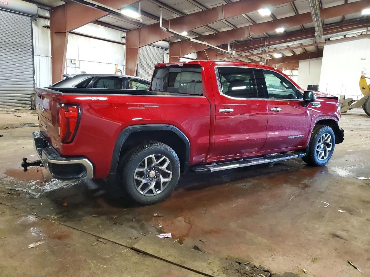 2024 GMC Sierra K1500 slt