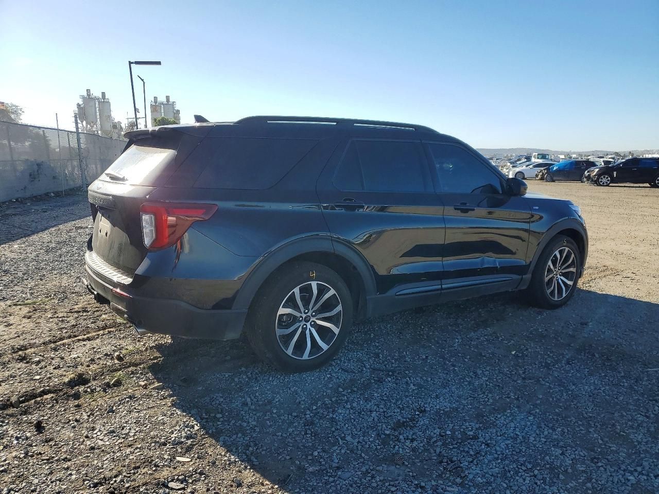 2023 Ford Explorer St-line