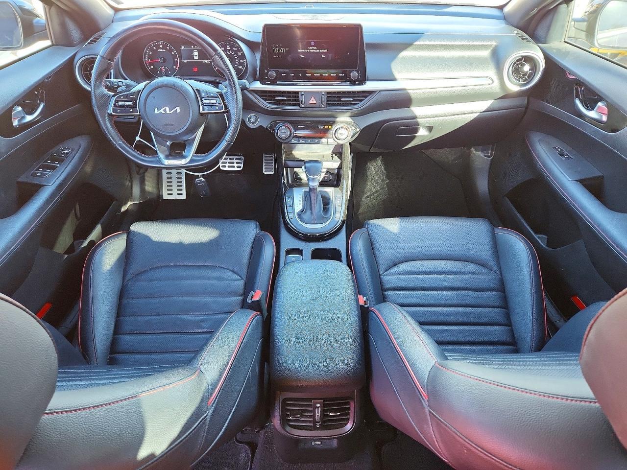 2023 KIA Forte gt