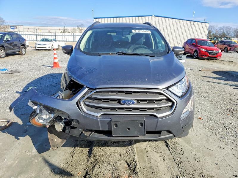 2020 Ford Ecosport se