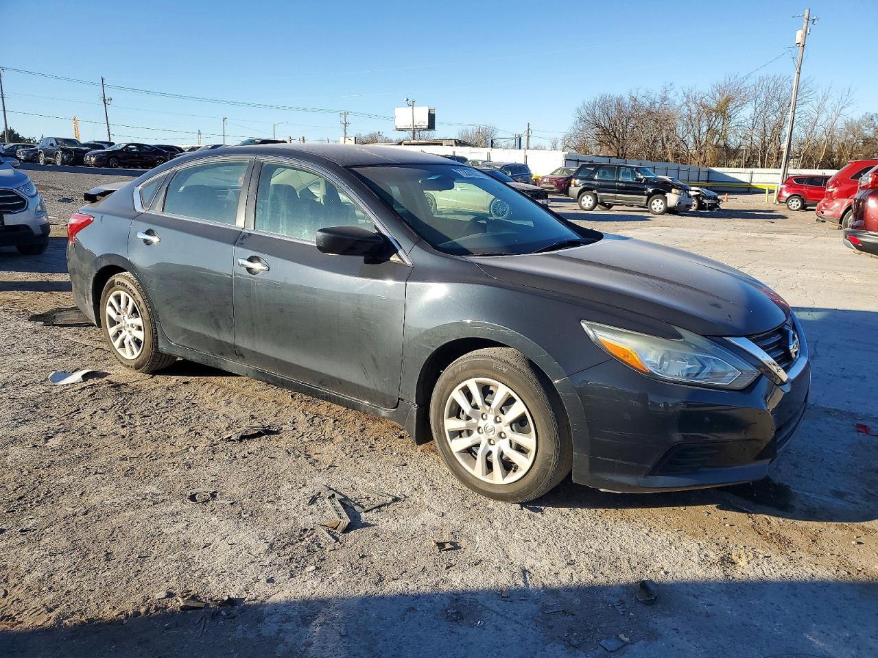 2017 Niss Altima 2.5 s