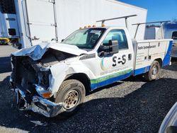 Vehiculos salvage en venta de Copart Fredericksburg, VA: 2011 Ford F250 Super Duty Utility / Service Truck
