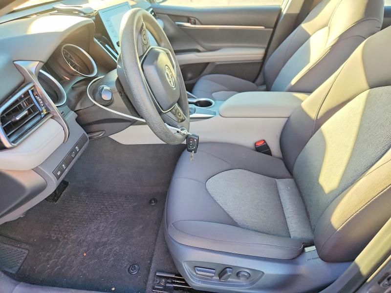 2021 Toyota Camry le