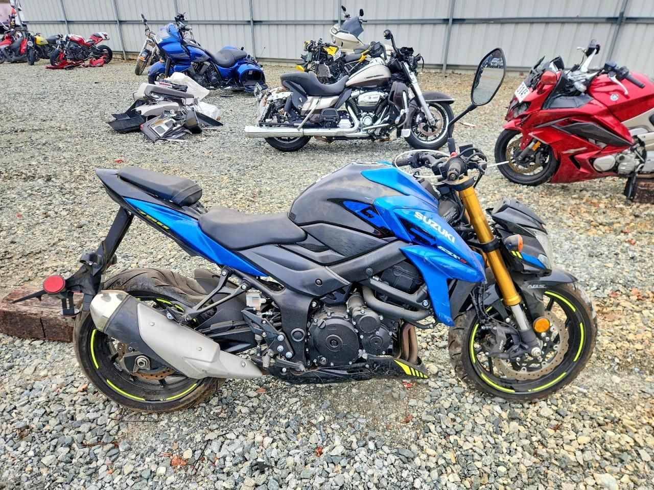 2022 Suzuki GSX-S750 M
