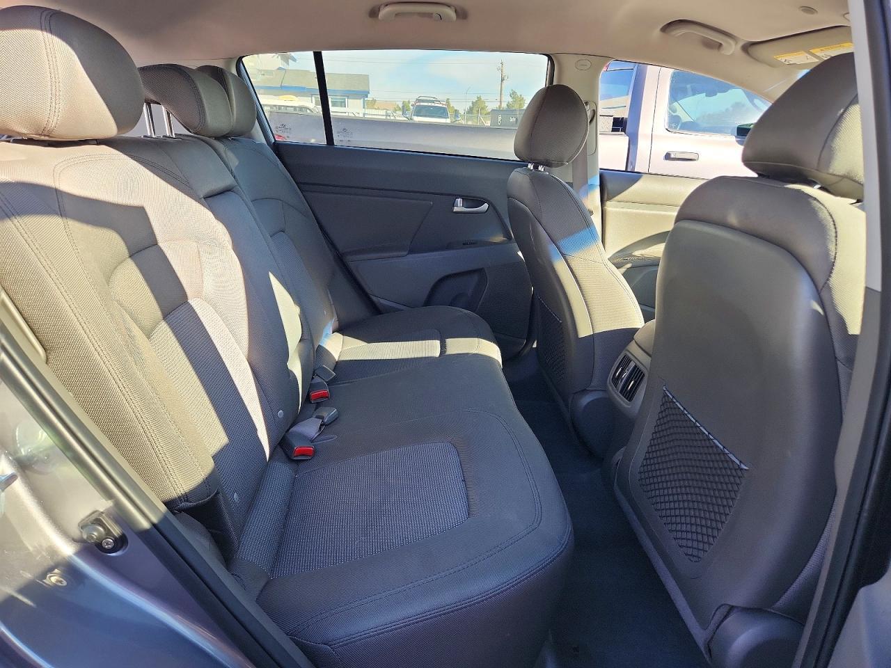 2016 KIA Sportage lx
