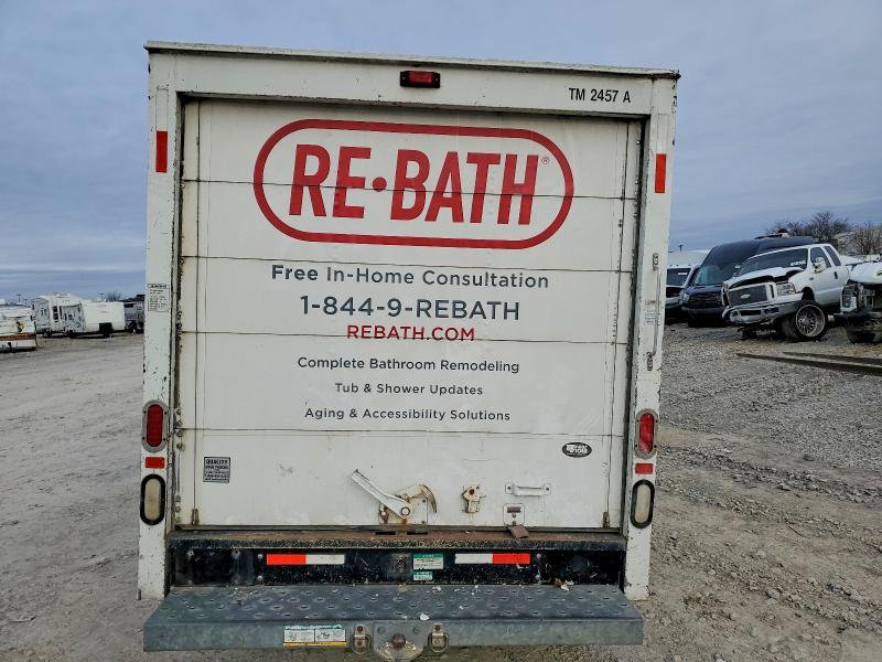 2007 GMC Savana Cutaway G3500