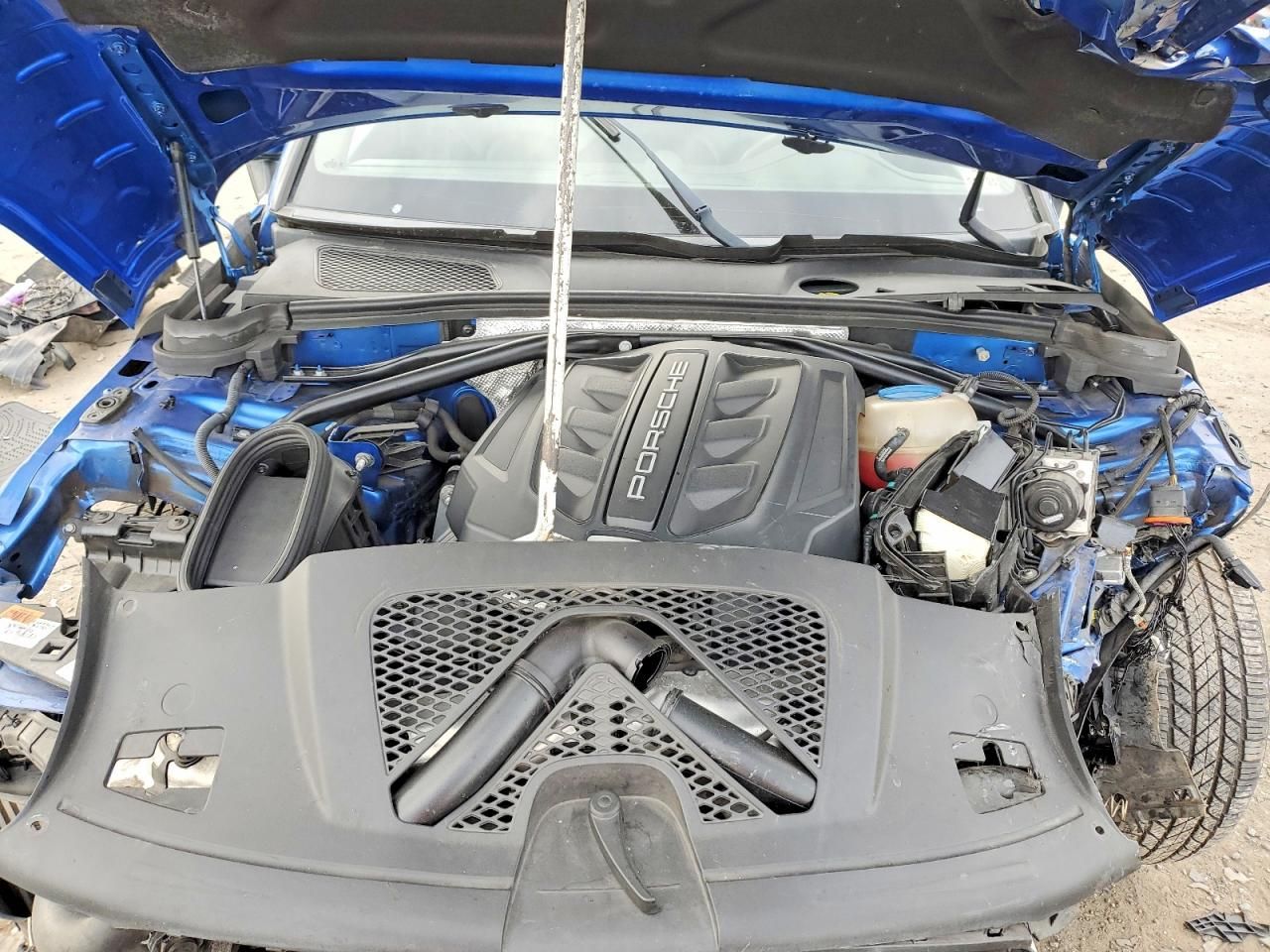 2016 Porsche Macan s