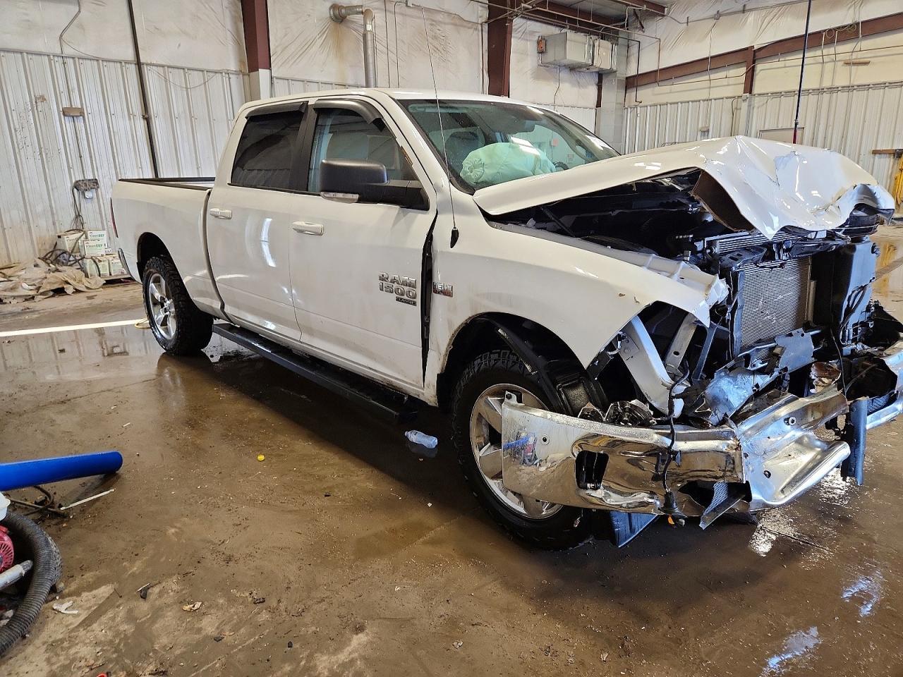 2019 Dodge Ram 1500 Classic slt