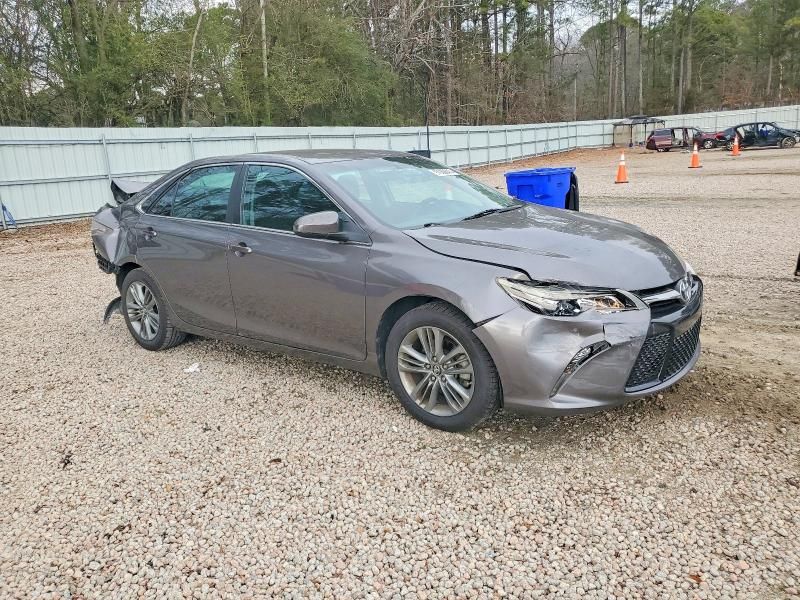 2016 Toyota Camry le