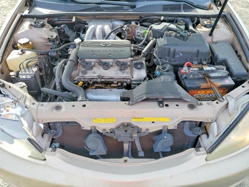 2003 Toyota Camry le