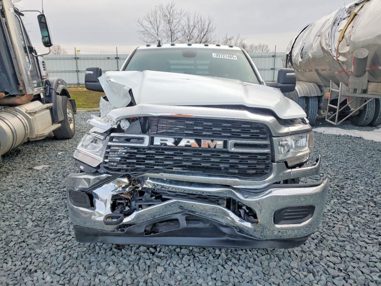 2024 Dodge RAM 3500 Flatbed Truck